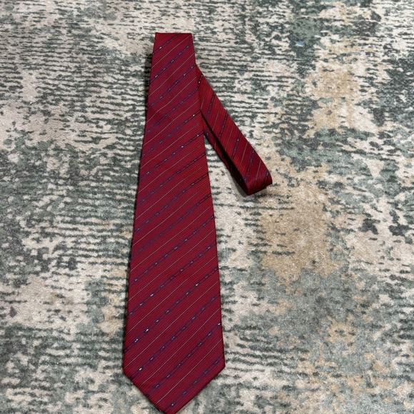 Sadaremon Other - Vintage this Sadaremon Collection silk necktie Red And Blue Geometric